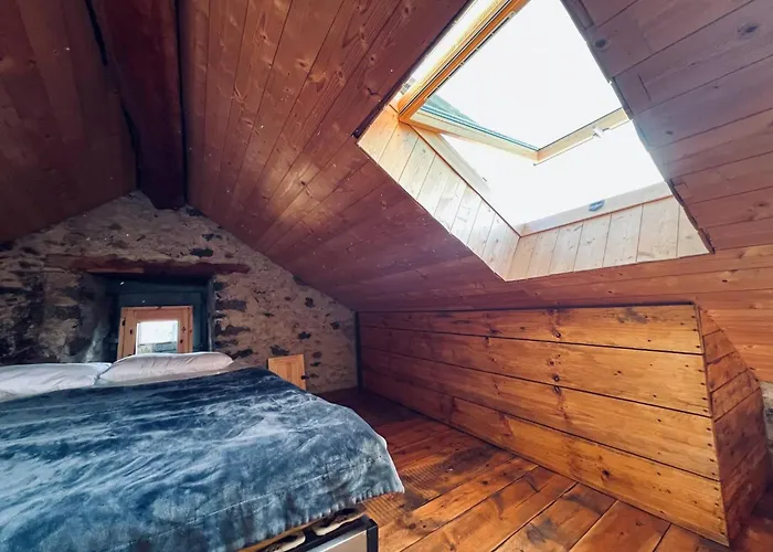 Cozy Next To Slopes Chalet